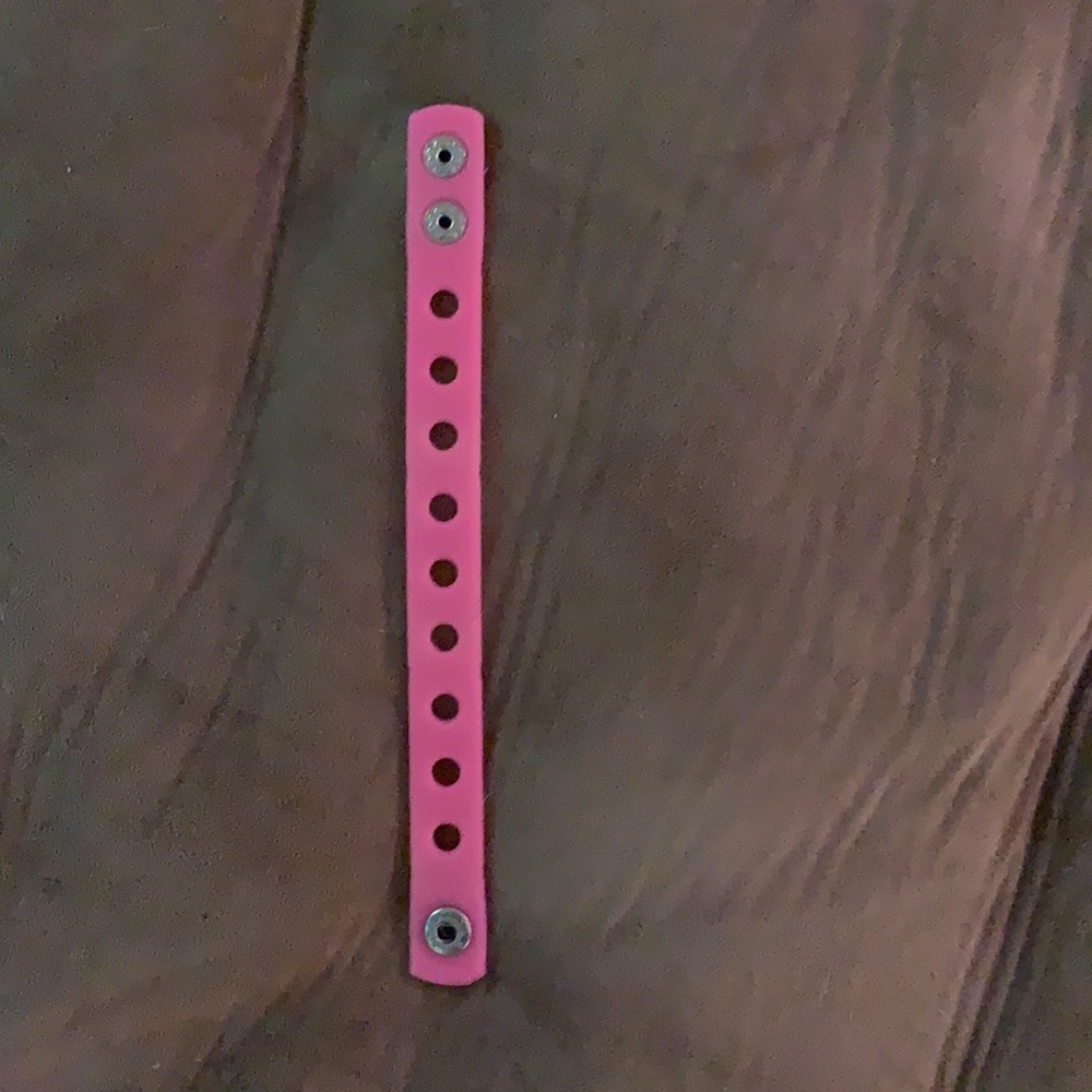 Crocs shoes charm bracket